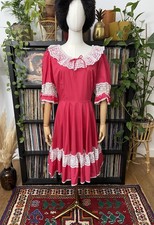 Vintage 1970s Fuschia Pink