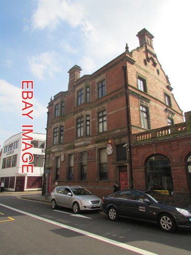 Photo stoke former bank - ,