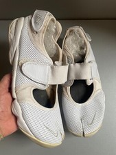 mens Nike Air Rift white split toe running trainers size 8.5-9