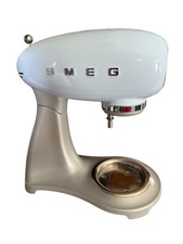 Smeg SMF01PBUK 50's Retro