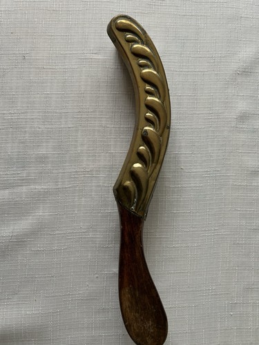 Crumb brush vtg - crumb, curved