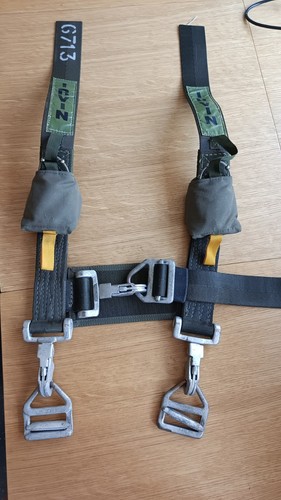 Irvine parachute harness - parachute,
