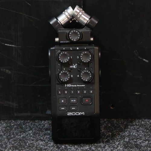 Zoom handheld recorder - h6,