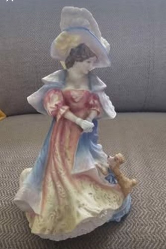 Vintage royal doulton lady - vintage,