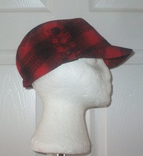 Fab ladies red & black check baker boy hat/peaked cap – One Size