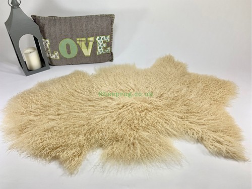 Tibetan sheepskin rug reindeer - sheepskin, rug,reindeer