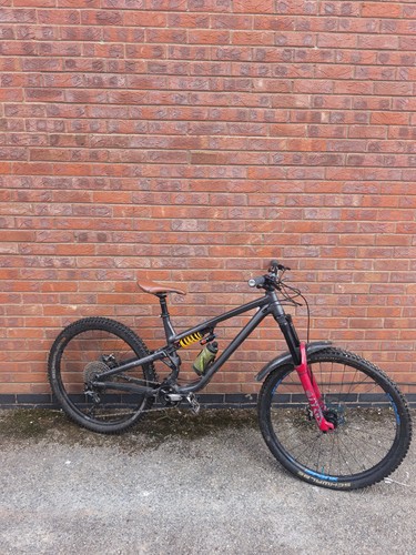Commencal meta 2022 size - sx, v4