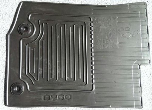 Genuine toyota aygo - genuine,