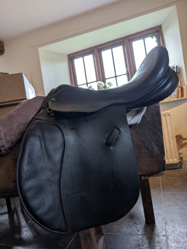 Ideal saddle black - ideal, gp