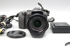 Samsung NX5 Mirrorless Camera