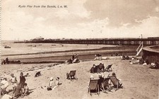 R.187 ISLE OF WIGHT -  POSTCARD OF PIER FROM THE SANDS, RYDE, 1929