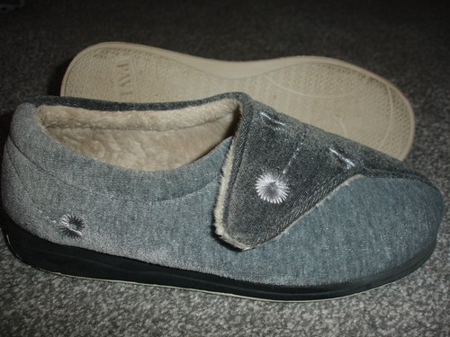 Ladies pavers soft slippers - pavers,