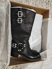 Steve Madden Eastern Boot