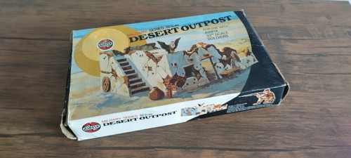 1975 vintage airfix desert - c.1975,