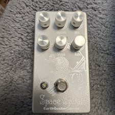EarthQuaker Devices Space Spiral Cosmic Modulated Delays