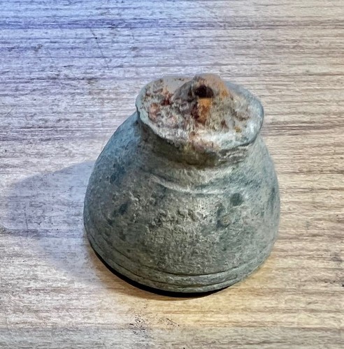 Ancient artefact 27 - ancient, mm