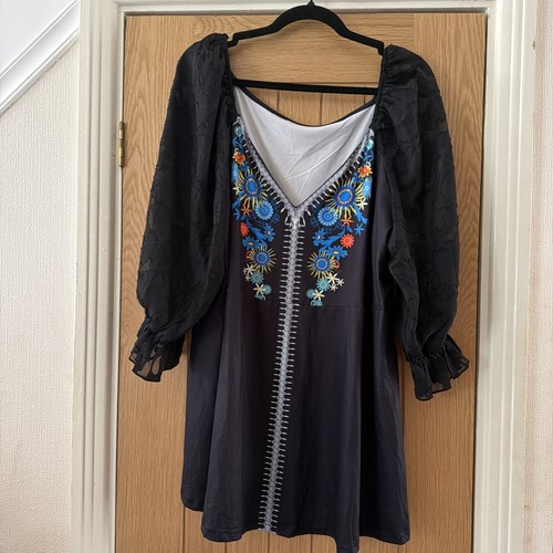 New never worn size - new,