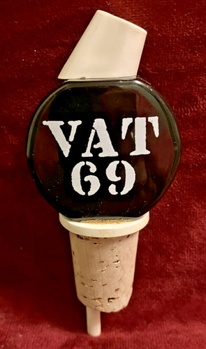 Vat whiskey - 69, (ceramic)