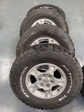 X4  265x75x16 119 / 116r