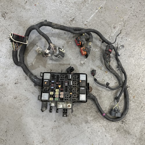 Ford transit custom fuse - fuse, box