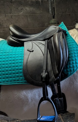 Monarch cob dressage saddle - cob,