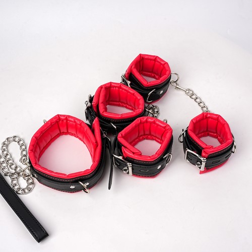 Leather padded handcuffs - pu,