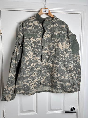 Surplus army acu - us, combat