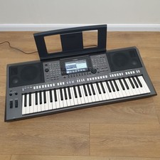 Yamaha PSR-S770 Digital