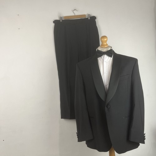 Marks spencer tuxedo - &,