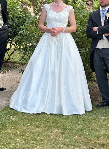 Heavily beaded wedding dress - heavily,