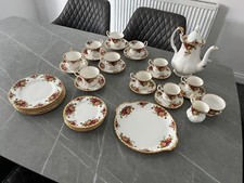 Royal Albert Old English Rose