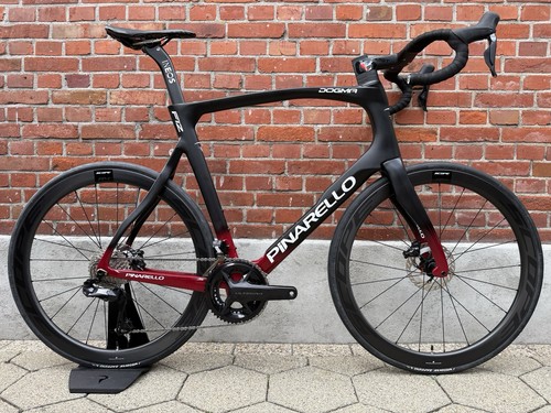New pinarello dogma f12 - new!,