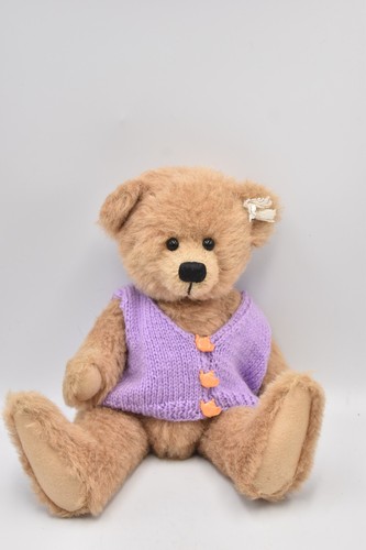 Artist teddy bear jean - artist,