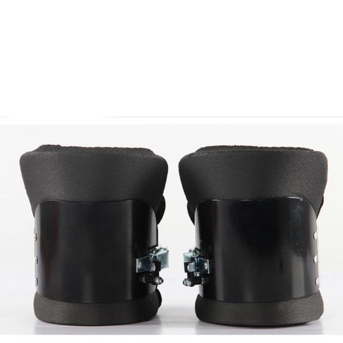 Hanging boots for - for, pull
