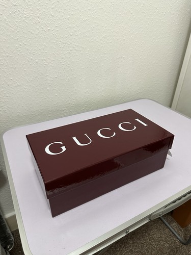 Authentic gucci empty shoe - gucci,