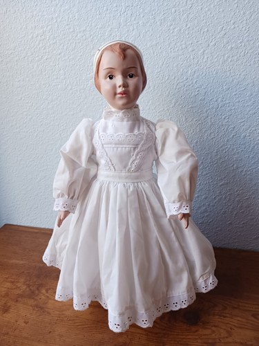 Schoenhut girl doll - schoenhut,