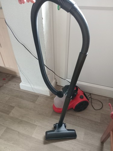 Vacuum cleaner bagless - vacuum,