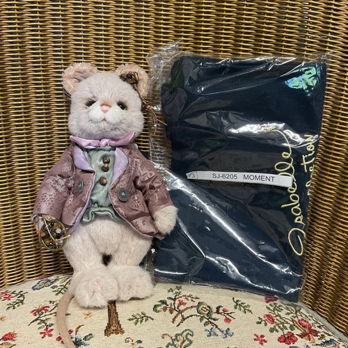 Charlie bear moment - moment, mouse