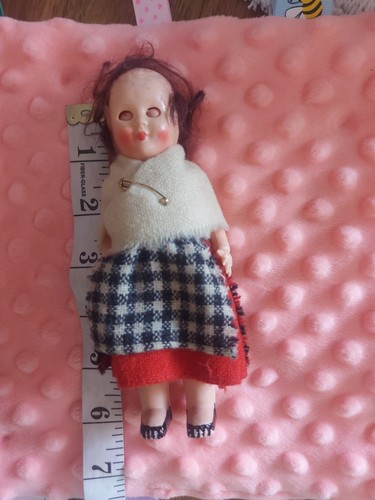 Vintage rosebud welsh - vintage,