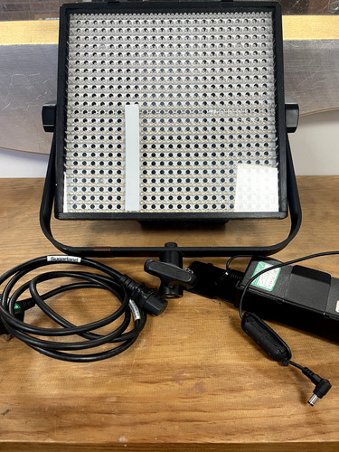 Litepanels 1x1 colour led - litepanels,