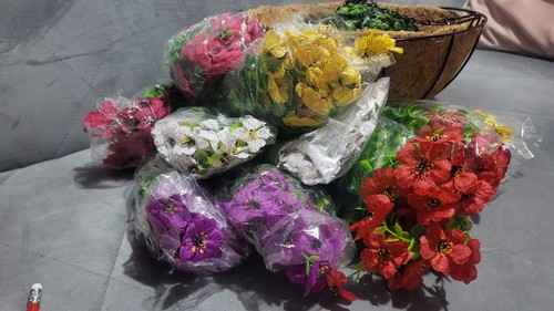 Home decoration multicoloured