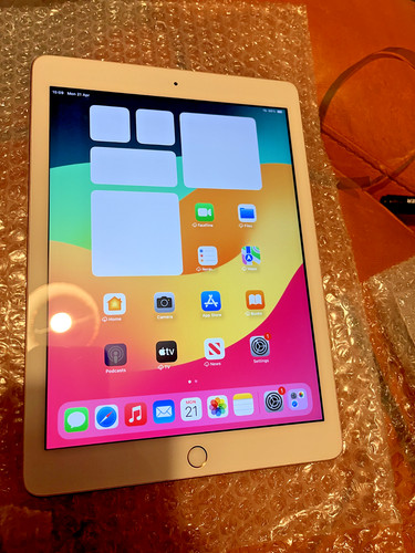 Apple ipad 6th gen - 6th, gen.