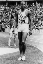 1936 Berlin Olympics JESSE OWENS  USA Print Gold Medal 4x6 Photo