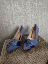 Phase Eight Gemma Twist Front