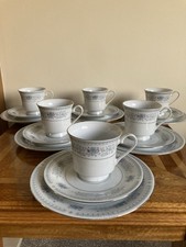 Vintage Crown Ming Fine