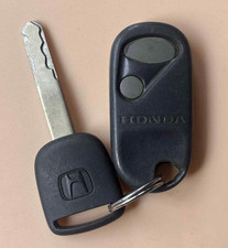 GENUINE HONDA 2 BUTTON REMOTE LOCKING / ALARM FOB - FREE DELIVERY