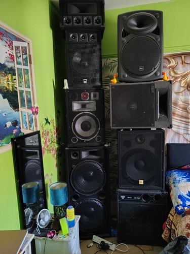 SPEAKERS