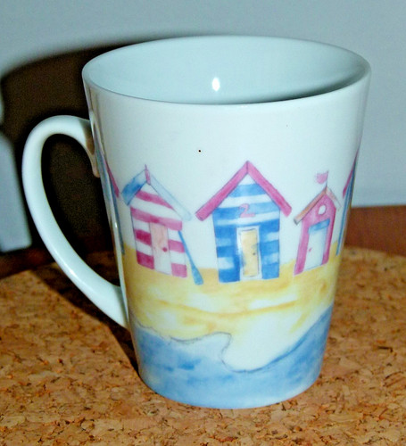Mad about mugs - mad, hut