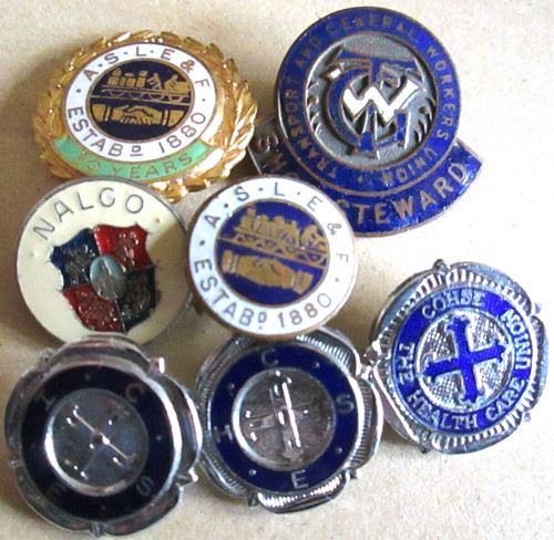 Union badges various years - various,