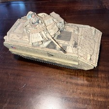 FORCES OF VALOR-US. BRADLEY-CAMO (1/32 SCALE)